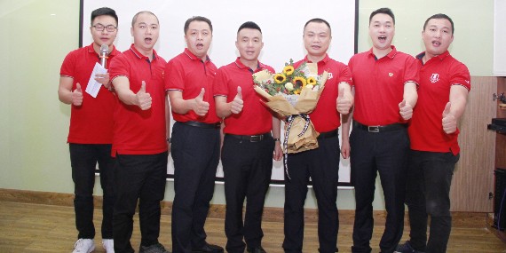 熱烈祝賀匯瑞膠業超額完成牛商爭霸賽目標?。?！